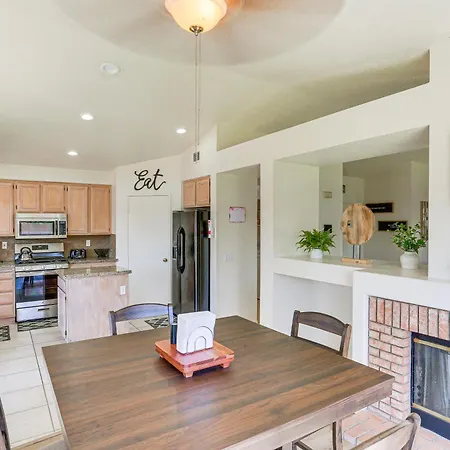 Victorville Home With Large Yard And Charcoal Grill! Exterior photo